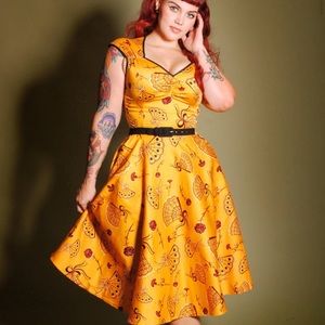 Laura Byrnes Spanish fans dress